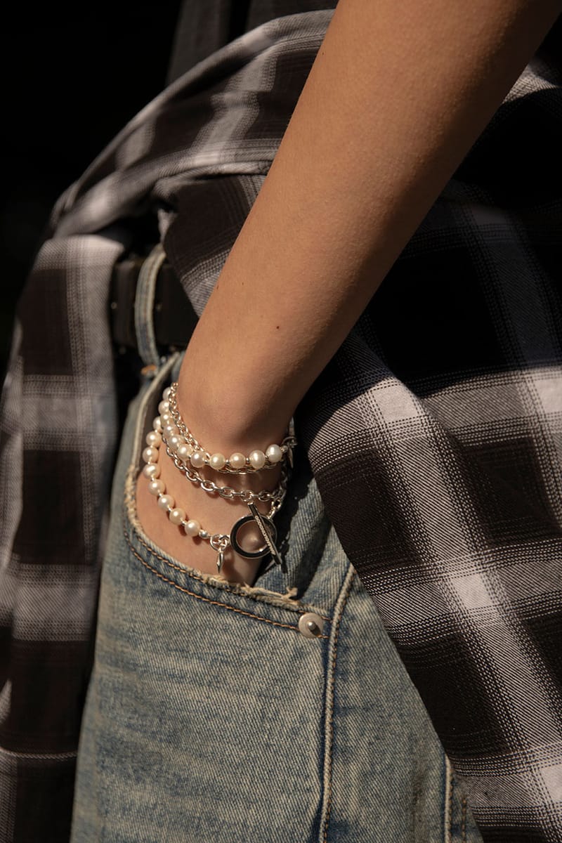 岩田剛典がローンチしたアパレルブランド ゴッドオンリーノウズの全貌