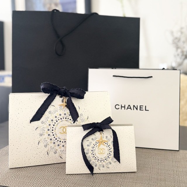 CHANEL限定ポーチが可愛すぎる♡ チェーンリメイク&お気に入りアイテム