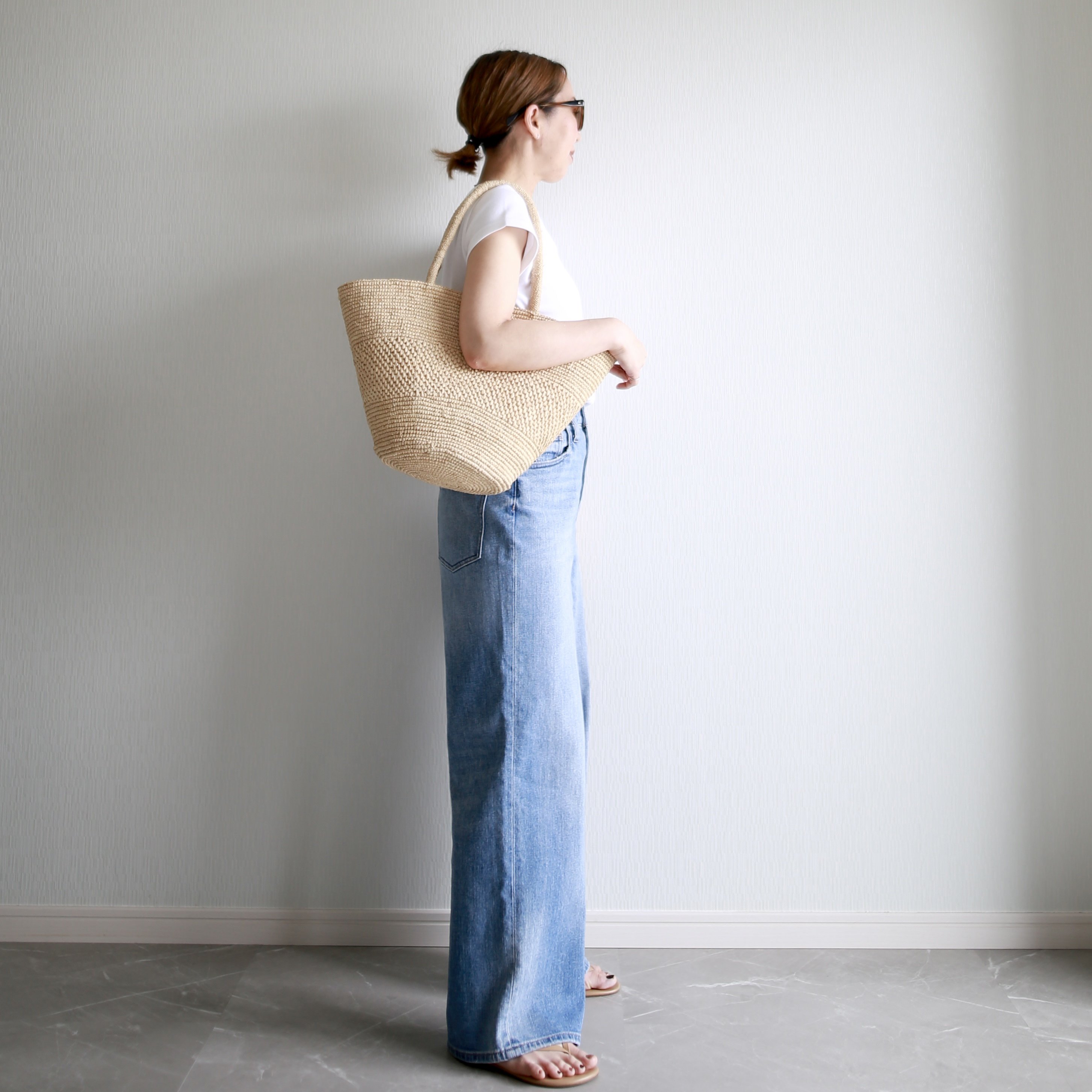 この夏は大きめラフィアbagが気分♪【小柄バランスコーデ術 #82