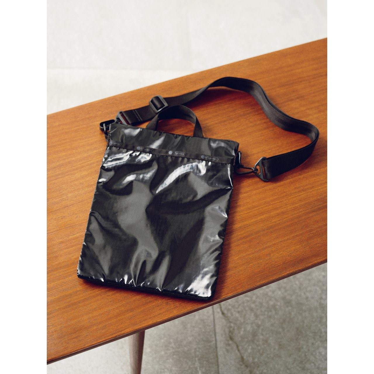 デイリーに活躍する軽量バッグ！ひとりっぷ®×LeSportsac 最新コラボ