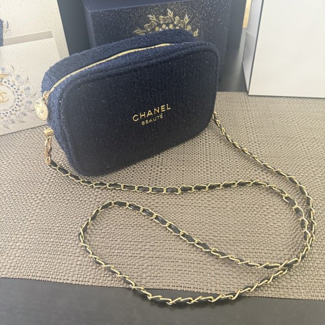 CHANEL限定ポーチが可愛すぎる♡ チェーンリメイク&お気に入りアイテム