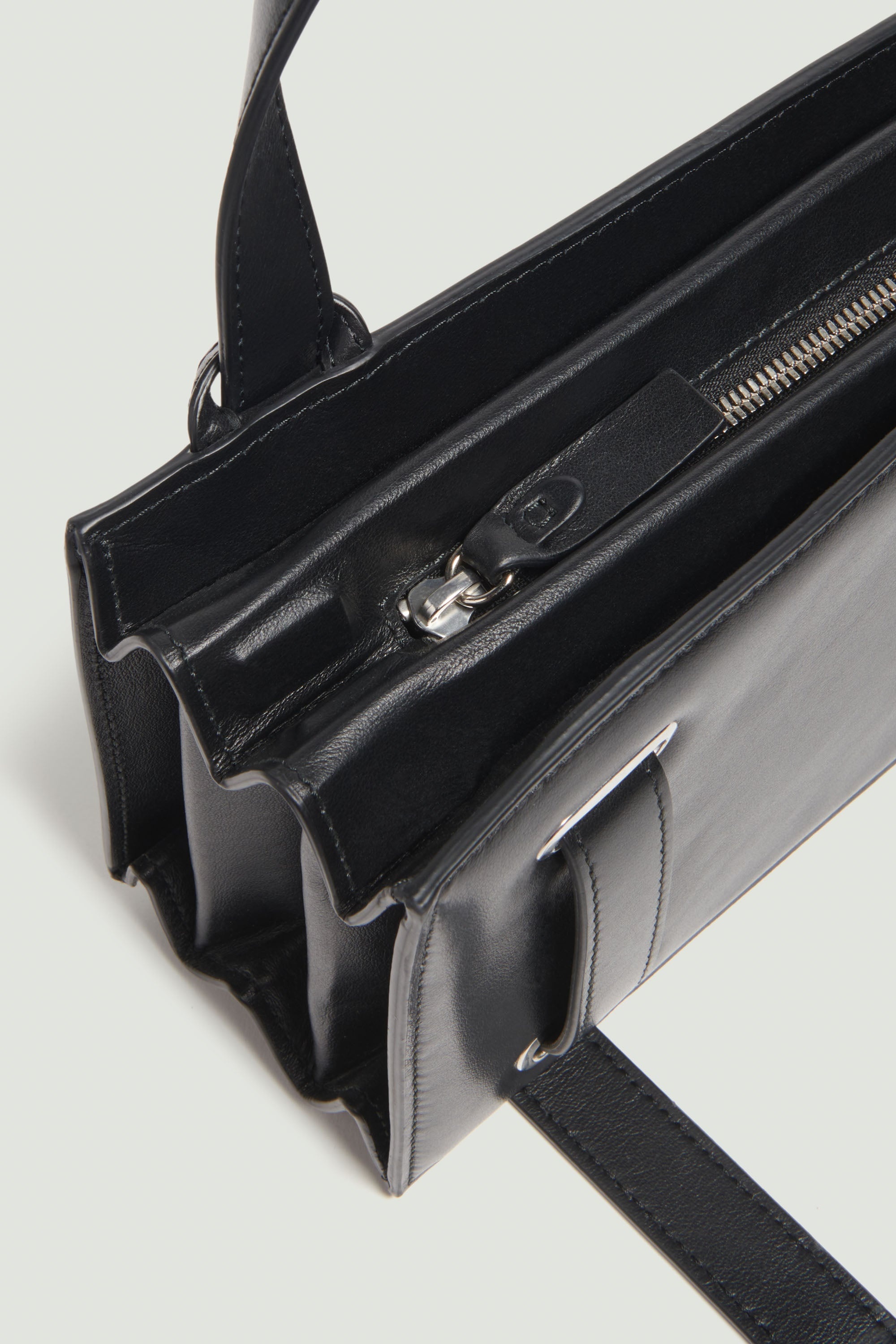 Y/Project Accordion Bag | REVERSIBLE