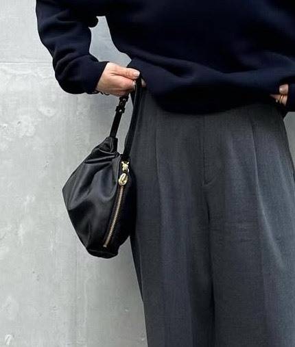 ミニマルにしてエレガント♡長く愛せる定番へ「gemeil レザーワン