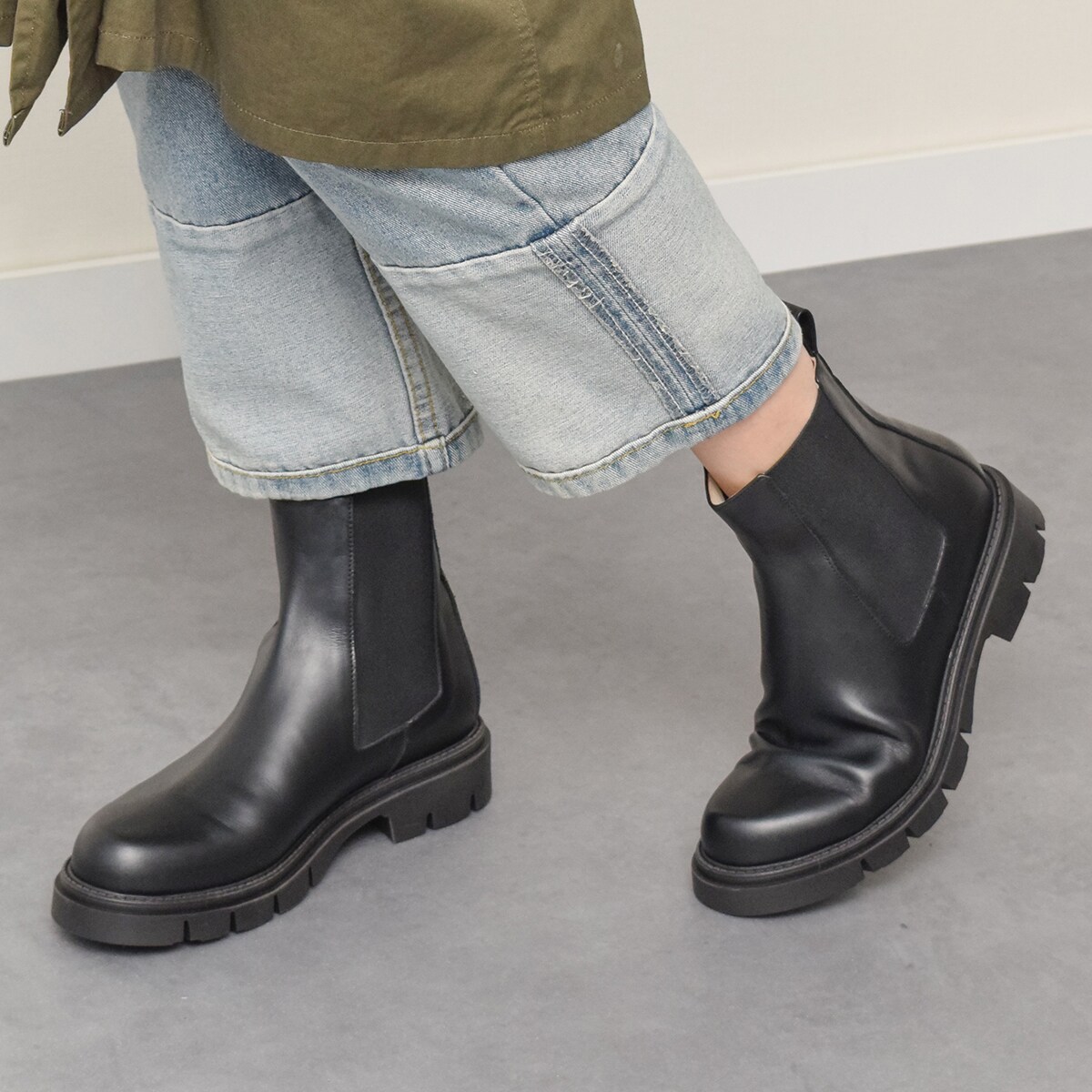 CORSO ROMA 9◇4cmヒール◇トラックソールサイドゴアブーツ