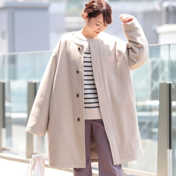 DANTON × Ray BEAMS ／ 別注 モッサ ノーカラー ダウン