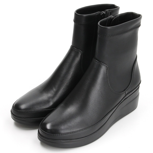 美品】コンポジションナイン フロントジップコンフォートショート