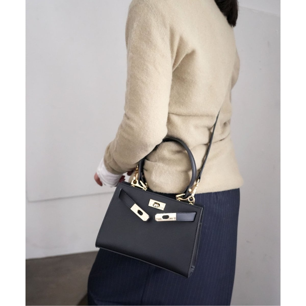 AULENTTI/オウレンティ】 CLASSIC 2WAY ショルダーバッグ | スローブ