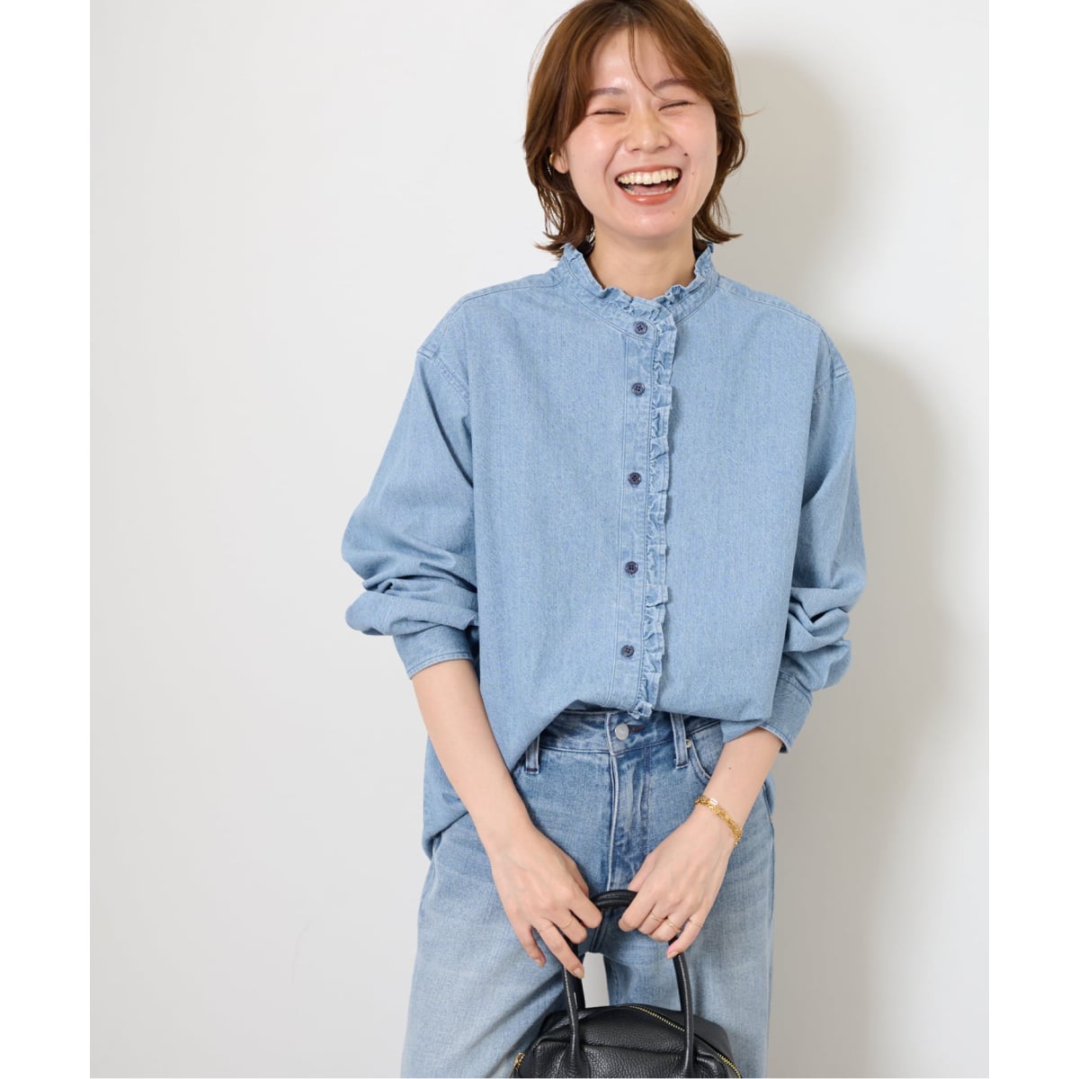 □《追加3 / 新色》スタンドネックデニムフリルブラウス | ジャーナル