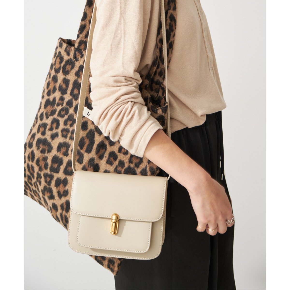 Atelier de LUMEN / アトリエ・ド・ルメン CLEF BAG | スピック