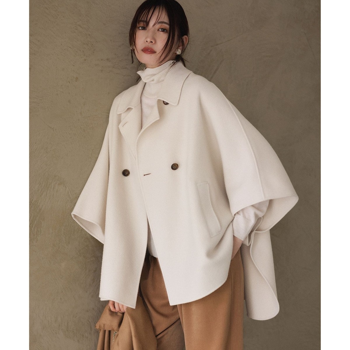 見上愛さん着用/Oggi12月号掲載】ウールライトリバー ポンチョ