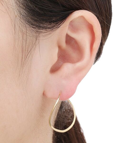 K18変形フープピアス （ピアス・イヤリング）｜COCOSHNIK / ココシュ