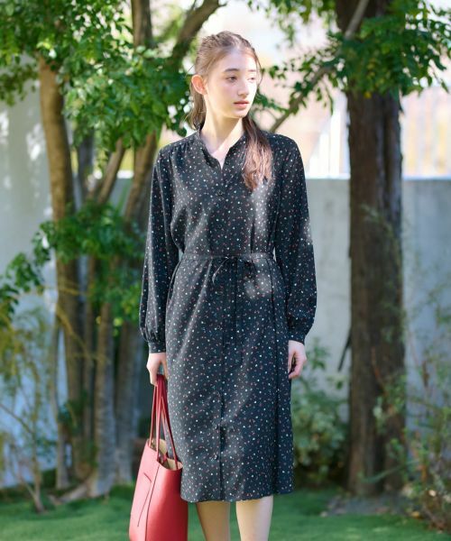 セール】 洗える ベルト付き小花柄シャツワンピース【CoC by CARA O