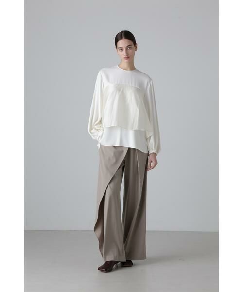 アドーア ボリュームスリーブ サテンブラウス 38ゴールド系 購入