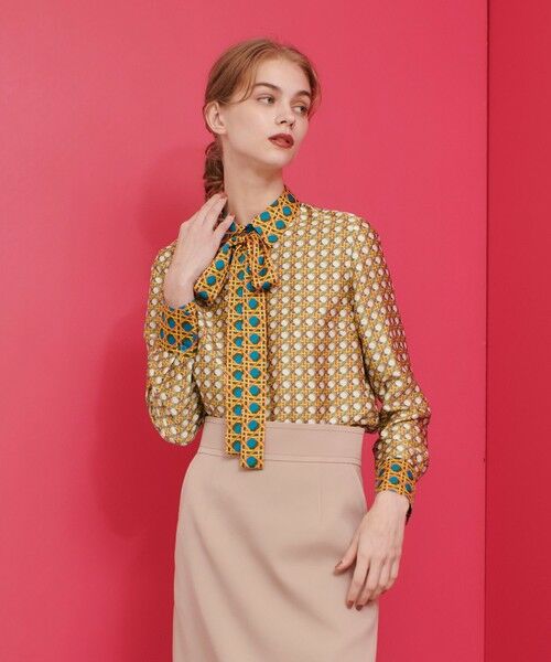 セール】 【LOULOU WILLOUGHBY】バスケットプリントボウタイブラウス