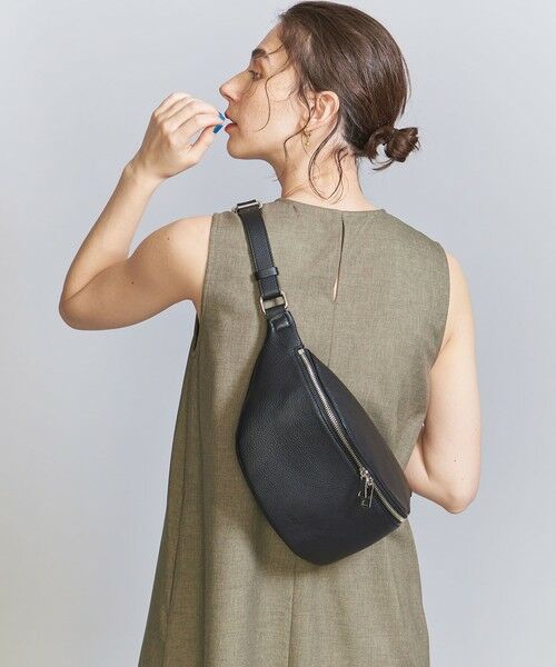 別注】＜ch!iii＞レザー ボディバッグ （メッセンジャーバッグ