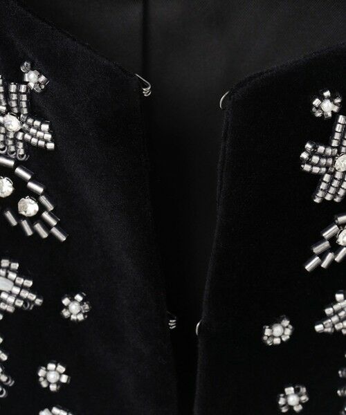 セール】 ショート刺繍ジャケット （ノーカラージャケット）｜GRACE