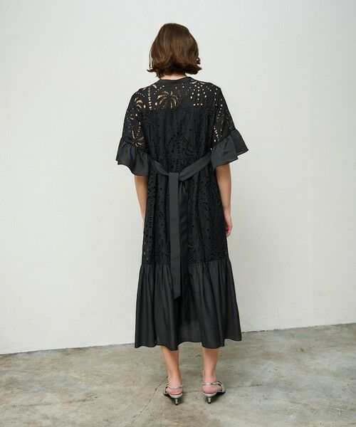 セール】 ヤシ柄カットワークワンピース （ロング・マキシ丈ワンピース