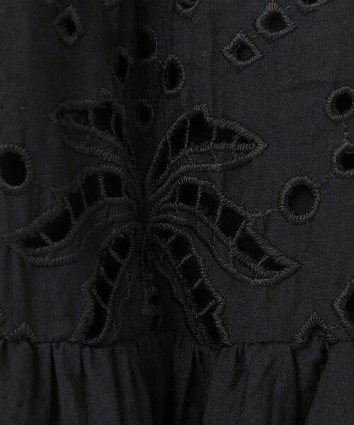 セール】 ヤシ柄カットワークワンピース （ロング・マキシ丈ワンピース