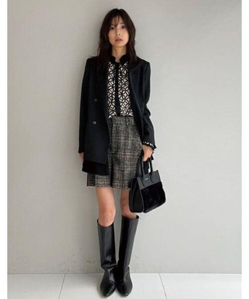 モデル美香×DRESSTERIOR】コラボレーション オーバーラップサークル