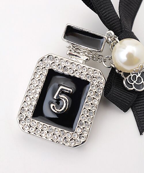 香水瓶ブローチ （ブローチ・コサージュ）｜INGEBORG / インゲボルグ