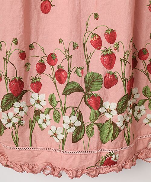 セール】 いちごプリントワンピース （ロング・マキシ丈ワンピース