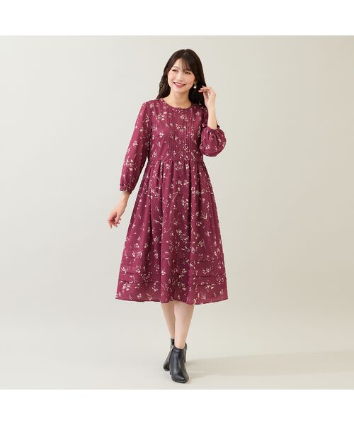 セール】 オリジナルフラワーワンピース （ミニ丈・ひざ丈ワンピース