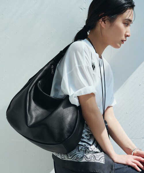 ソフトレザーラウンドビッグショルダーバッグ （ショルダーバッグ