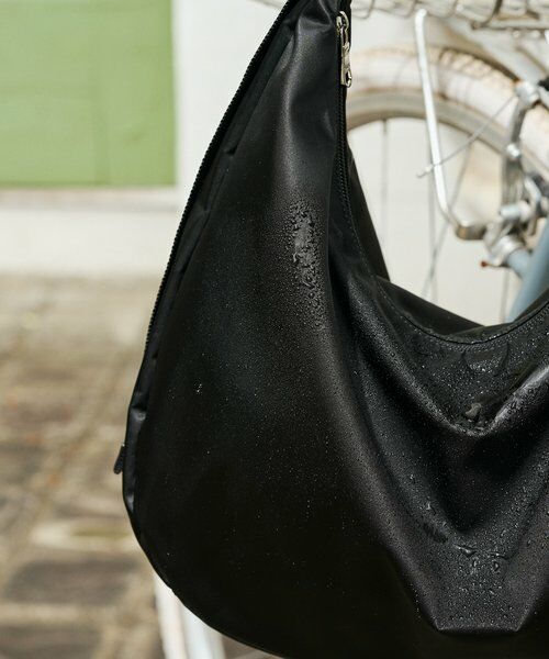 ラウンドビッグショルダーバッグ(CE-1292) （ショルダーバッグ