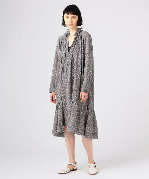 セール】 GANNI フラワープリント ミディワンピース （ミニ丈・ひざ丈