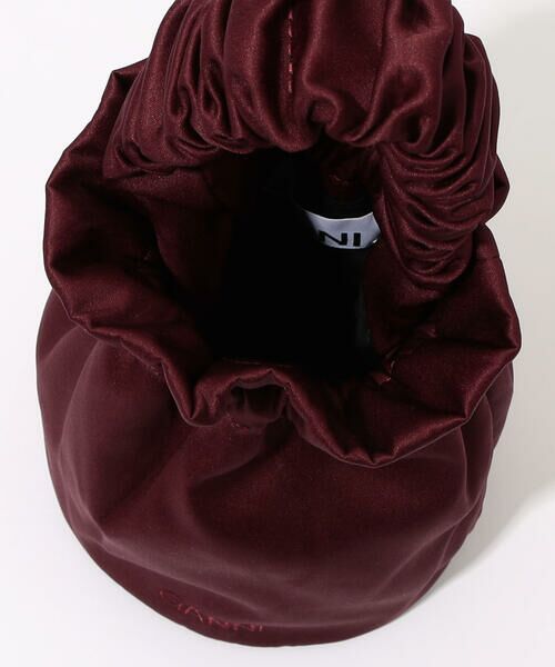 セール】 GANNI 巾着ショルダーバッグ （ショルダーバッグ