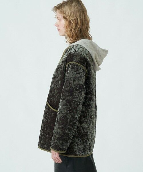 セール】 ポリエステルベロア キルティングジャケット （ブルゾン