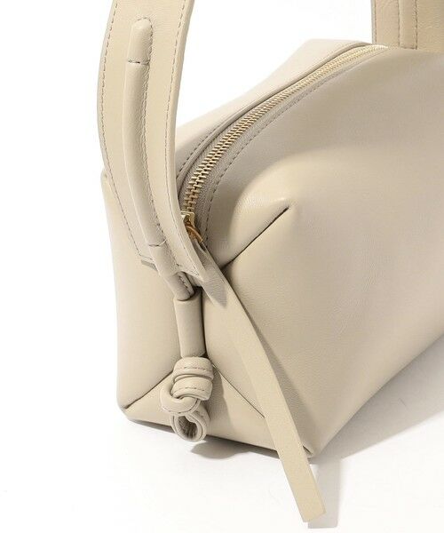 セール】 MIUUR LANTAU クロスボディバッグ （ショルダーバッグ