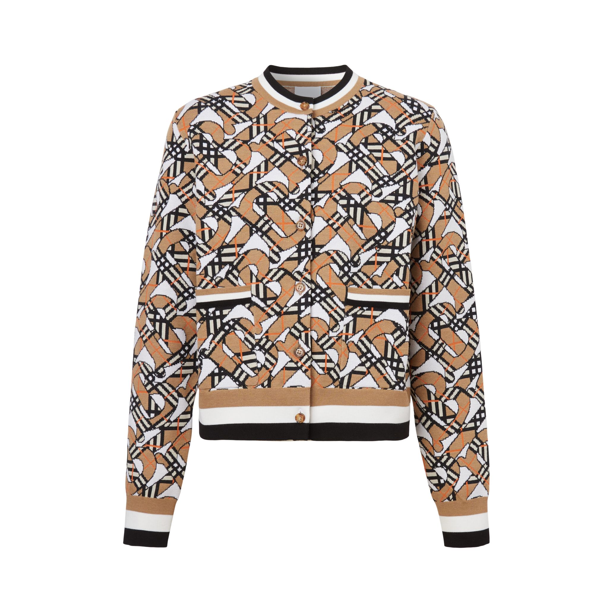 バーバリー」が過去と現在を融合した「TBサマーモノグラム」の新作を