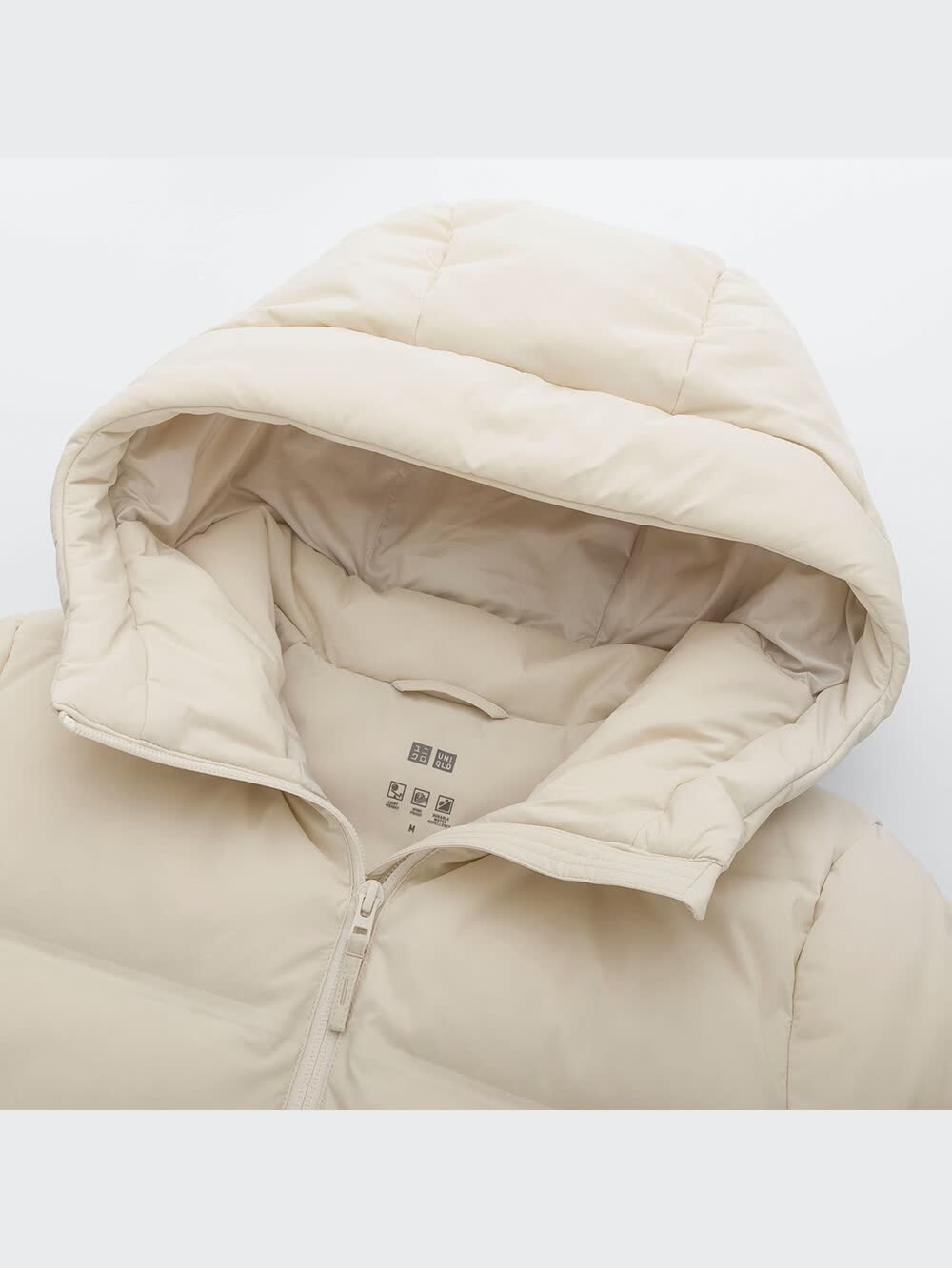 ユニクロ公式 | シームレスダウンパーカ