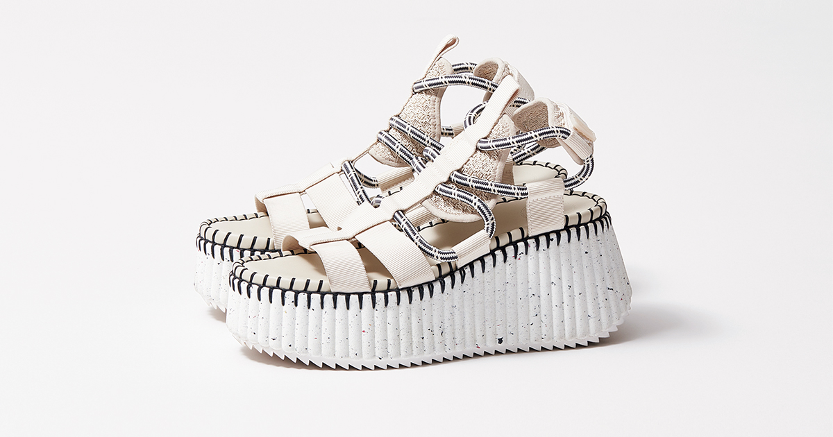 クロエ】新作ウェッジサンダル“Nama”が話題！オシャレでサステナブルな