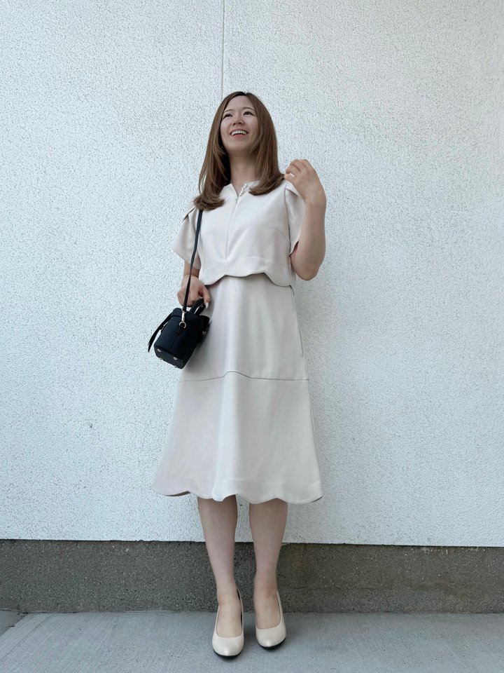 フロントファスナー スカラップ チューリップ袖 ワンピース le reve