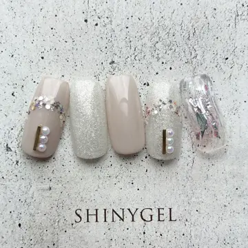 シャイニージェルプロフェッショナル 273 デリージュ 4gカラージェル