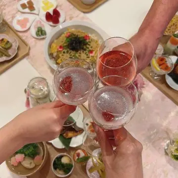 西陣織 菊と亀甲花菱紋 シャンパンゴールド×ピンクテーブルランナー