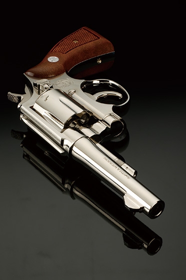 M10に煌びやかなニッケルメッキモデルが登場「タナカ スミス