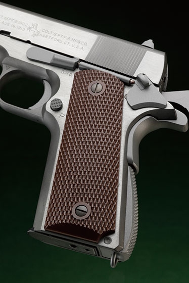 永遠の定番モデルをブラスト＆ソリッド仕上げで再現「ウエスタン