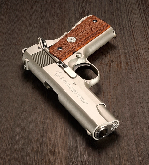 豪華限定仕様を彷彿とさせるコレクションモデル「エラン コルト