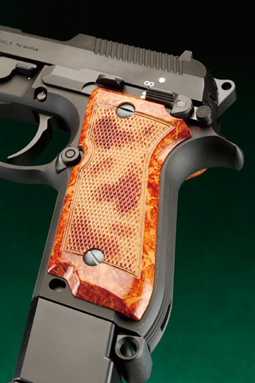 エアガン史に残る永遠のマスターピース「KSC M93R-AG 1st Ver. ガス