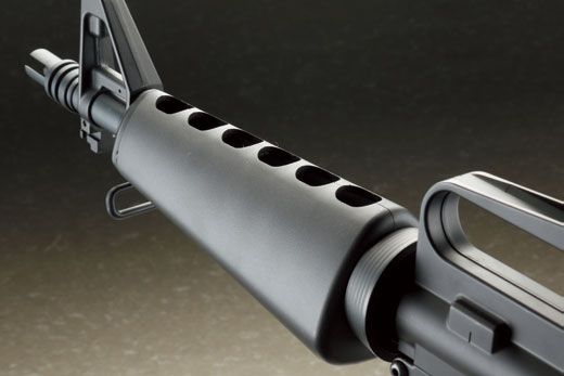 GOLDEN EAGLE「CAR-15 スポーツライン 電動ガン」製品レビュー