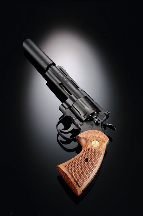 タナカ コルトパイソンに木製グリップを付けてみよう！ | ニュース