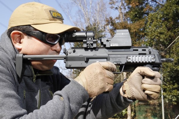 常識に囚われないモケイパドック「震閃電・BIG-CAP カスタム