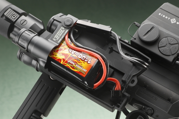 常識に囚われないモケイパドック「震閃電・BIG-CAP カスタム