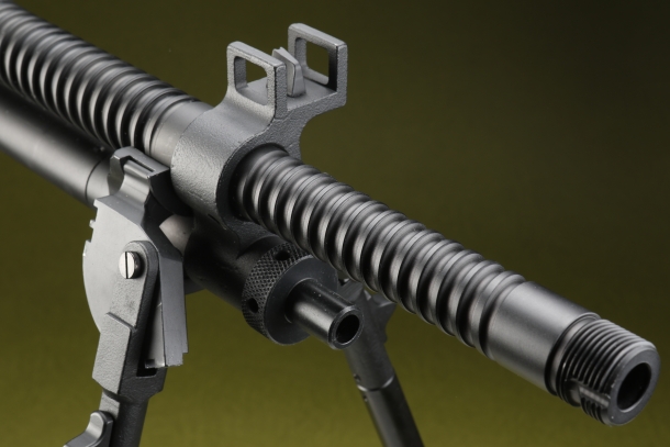 昭和初期、日本で開発された軽機関銃を再現「S&T 九六式軽機関銃