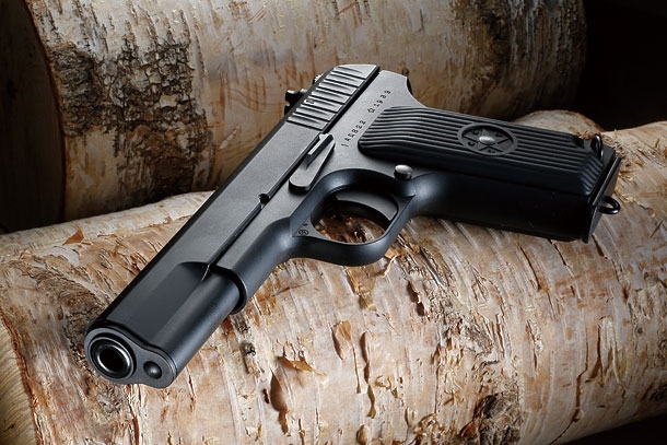 強烈な手応えを貴方に。旧ソ連の傑作軍用拳銃を再現「タナカ トカレフ