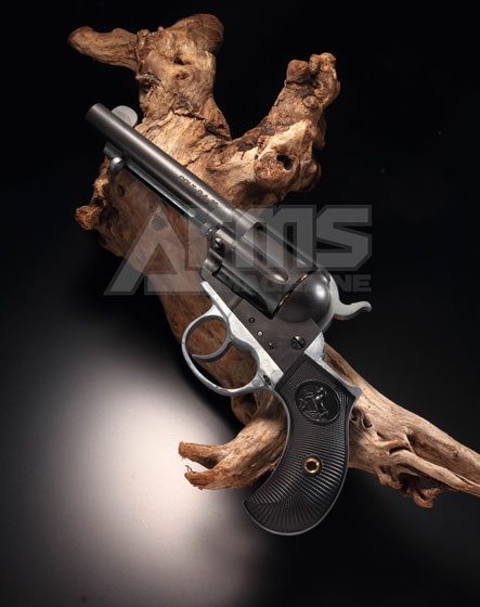 伝説のダブルアクションリボルバーを“快調発火”で製品化「ハート