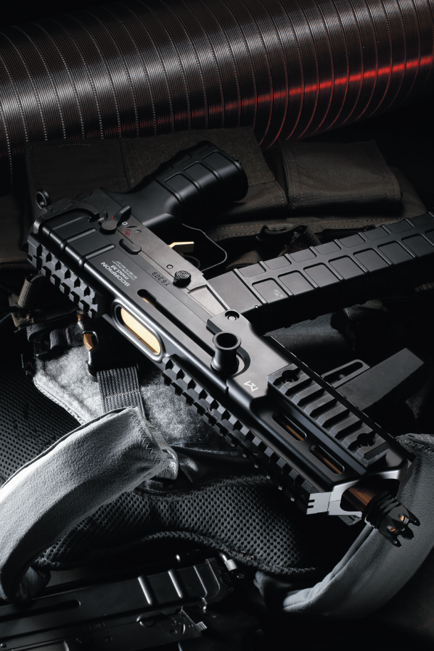 東京マルイ 電動コンパクトマシンガン スコーピオン mod.M 製品